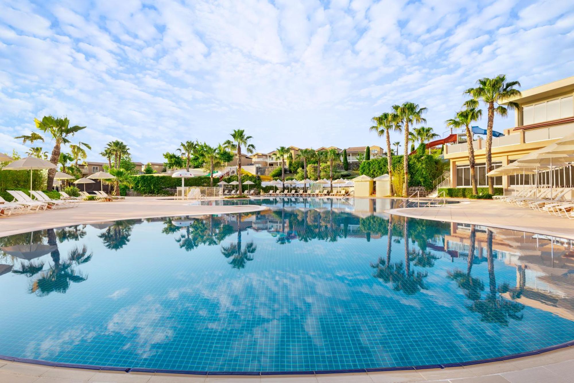 Unique Residence Hotel Golf And Spa Soke Exteriör bild